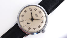 SMITHS EVEREST 15 JEWEL DESIGN AWARD MODEL ENGLISH WRISTWATCHc 1965  IN SMITHS BOX