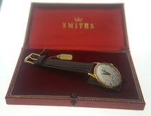 IMPERIAL SMITHS MADE IN ENGLAND WRISTWATCH IN EXCELLENT CONDITION WITH BOX & PAPER