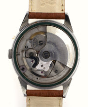 EVEREST SMITHS AUTOMATIC STAINLESS STEEL 25 JEWEL ENGLISH WRISTWATCH c 1966