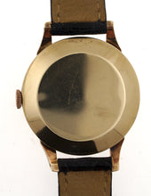 DELUXE SMITHS LARGE SIZED 9CT GOLD 18 JEWEL HIGH GRADE WRISTWATCH C1956