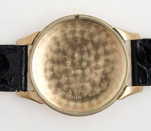 DELUXE SMITHS MADE IN ENGLAND LARGE SIZED  15 JEWEL 9CT GOLD WRISTWATCH C 1953  WITH BOX